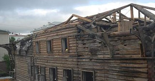 Демонтаж деревянных конструкций в Петрозаводске - расценки от 1046 рублей - Сварной-Птр